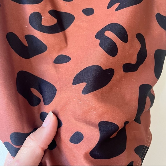 🌼 5/$25 Shein Brown Black Leopard Print One Piece Swimsuit Size 120 Kids Beach - Picture 2 of 7